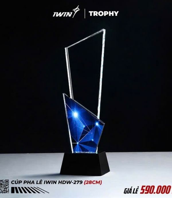 Cúp Pha Lê Iwin