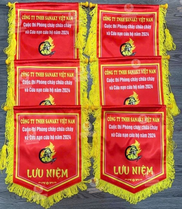 Cờ Lưu Niệm Mẫu 11