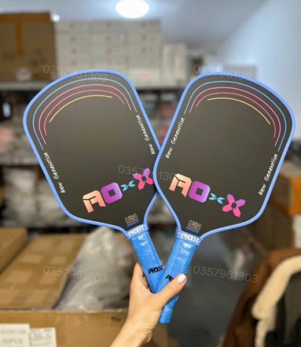 Vợt Pickleball Arronax Cầu Vòng