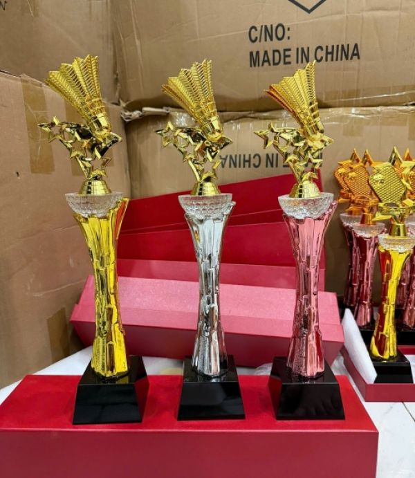 Cúp Cầu Lông - Miễn Phí In